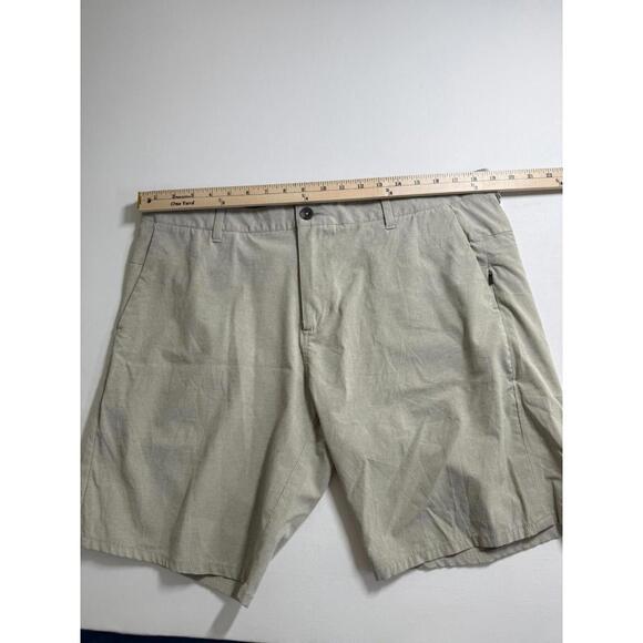 Vuori V368 Performance Aim Golf Sportswear Khaki Shorts Mens Size 36 - Picture 5 of 6